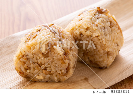 地鶏おにぎり 93882811