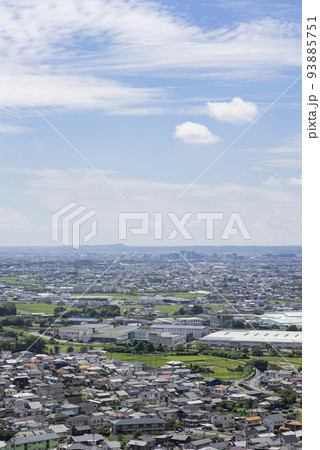 夏の藤枝市の街並み 夏の藤枝市の街並み 93885751