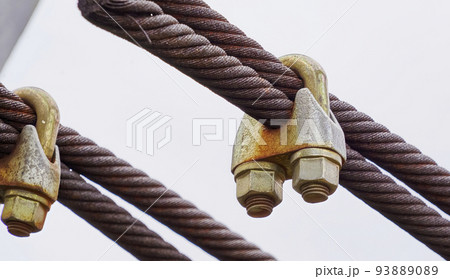 Clamp connection with bolts on thick steel cables from steel threads Clamp connection with bolts on thick steel cables from steel threads 93889089
