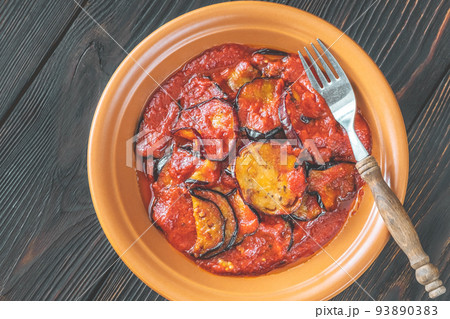 Fried eggplant with tomato sauce 93890383