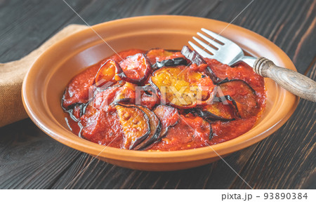 Fried eggplant with tomato sauce 93890384