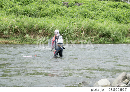 【夏の中津川で鮎釣り】 【夏の中津川で鮎釣り】 93892697