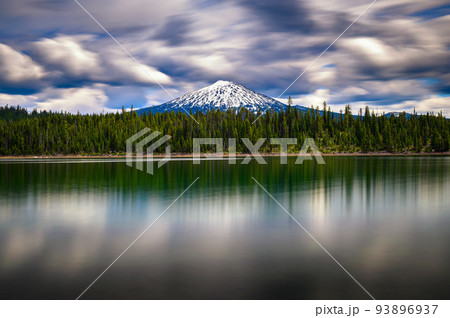 Mt. Bachelor across Elk Lake in Oregon, USA Mt. Bachelor across Elk Lake in Oregon, USA 93896937