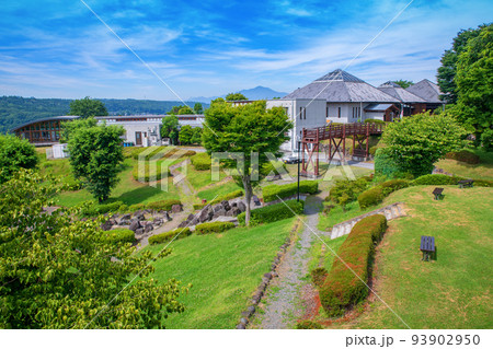 展望スポットより赤城山方面 白沢高原温泉 望郷の湯付近からの風景 初夏の季節 展望スポットより赤城山方面 白沢高原温泉 望郷の湯付近からの風景 初夏の季節 93902950
