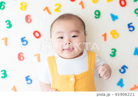 数字 ナンバー 赤ちゃん 乳児 数字 ナンバー 赤ちゃん 乳児 93906221
