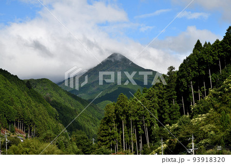 高見山 【奈良県東吉野村・三重県松阪市】 高見山 【奈良県東吉野村・三重県松阪市】 93918320