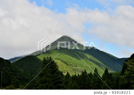高見山 【奈良県東吉野村・三重県松阪市】 高見山 【奈良県東吉野村・三重県松阪市】 93918321