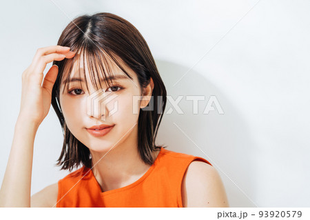 ヘアスタイル メイクアップイメージ ヘアスタイル メイクアップイメージ 93920579