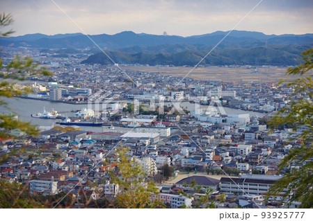 徳島県 日峯山から小松島市・阿南市方面を望む 徳島県 日峯山から小松島市・阿南市方面を望む 93925777