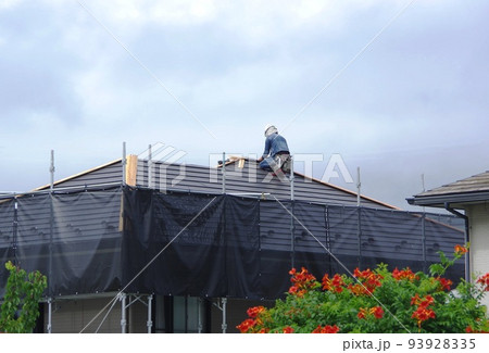 スレート屋根のカバー　スレート屋根のカバー工法 93928335