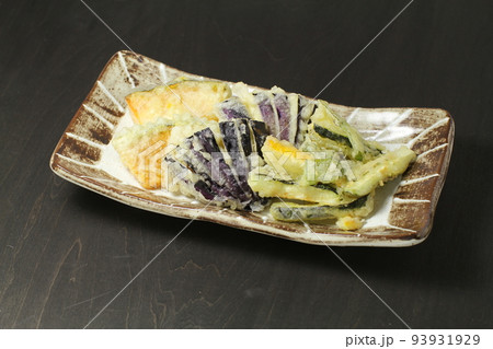 野菜の天ぷら三種盛り合わせ 野菜の天ぷら三種盛り合わせ 93931929