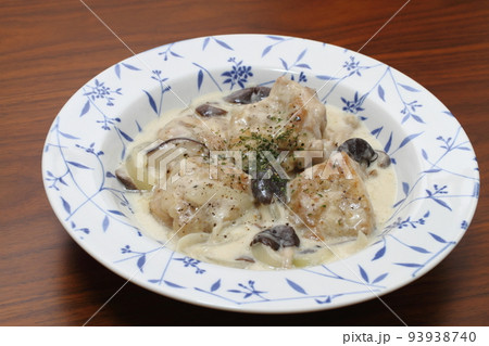 チキンのクリーム煮 チキンのクリーム煮 93938740