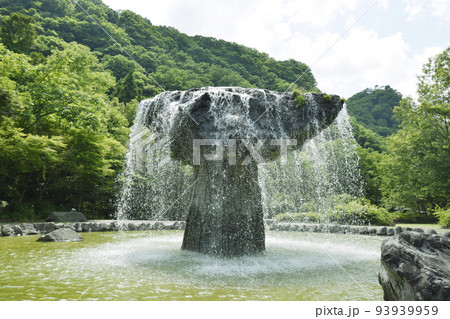 材木岩公園の噴水（宮城県白石市） 93939959