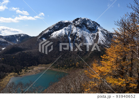 冬の日光白根山登山、金精峠ルート、栃木県 冬の日光白根山登山、金精峠ルート、栃木県 93940652