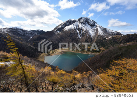 冬の日光白根山登山、金精峠ルート、栃木県 93940653