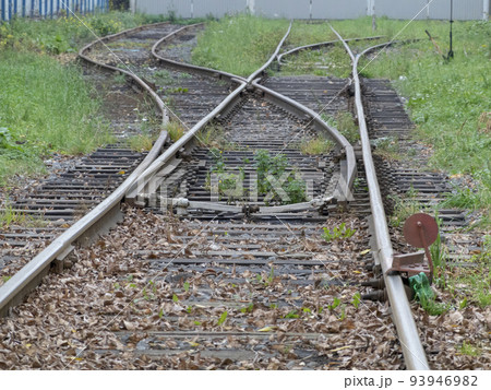 Railway to horizon and clouds on the sky background. 93946982