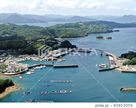 長島の針尾公園の上空から東町漁港の空撮 93953059