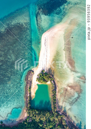 Aerial view of Thong Sala pier, boat and koh Tae Nai in koh Phangan, Thailand Aerial view of Thong Sala pier, boat and koh Tae Nai in koh Phangan, Thailand 93956392