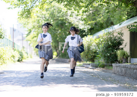 走る学生 走る学生 93959372