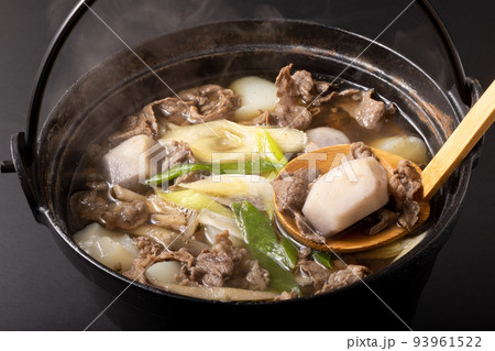 ［山形県］山形芋煮　牛肉醤油味 93961522