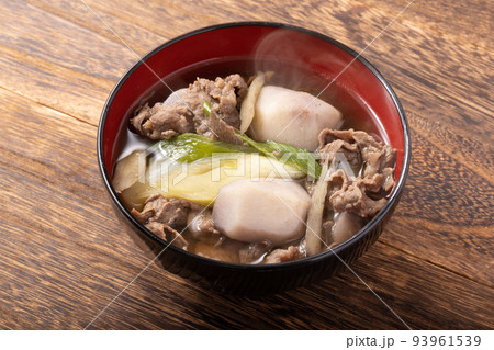 ［山形県］山形芋煮　牛肉醤油味 93961539