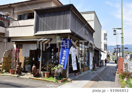 小田原市　国道1号線（箱根方面）沿いの街並み（旧東海道小田原宿） 93966852