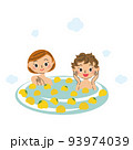 柚風呂に入っている2人の女性 93974039