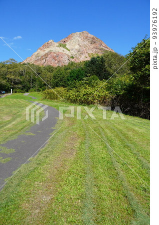 昭和新山（2022年9月上旬） 93976192