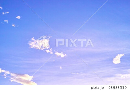 青空と雲イメージ 93983559