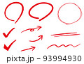 赤ペンで書いたような丸やチェックマーク　強調装飾 93994930