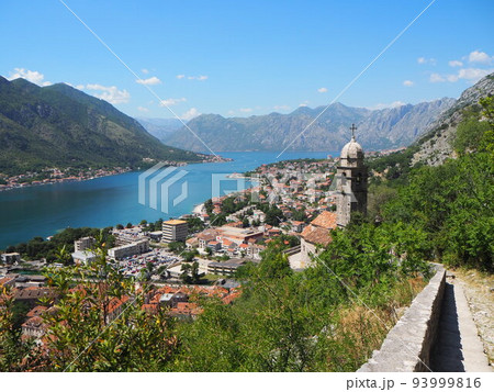 モンテネグロ　コトルの絶景 93999816