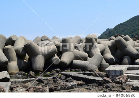 海岸の波消しブロック 94006930