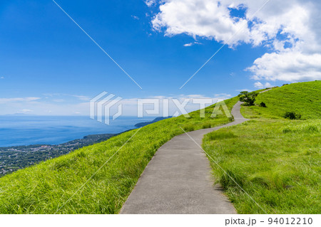 静岡県伊東市　大室山 94012210