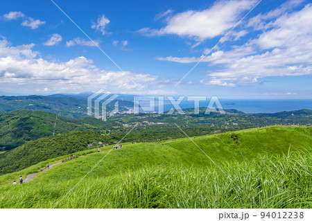 静岡県伊東市　大室山 94012238