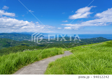 静岡県伊東市　大室山 94012242