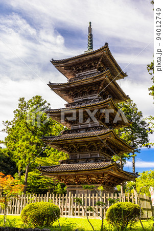 【新潟県･妙宣寺】新潟県内に現存する唯一の『五重塔』 夏編 　8月 94012749
