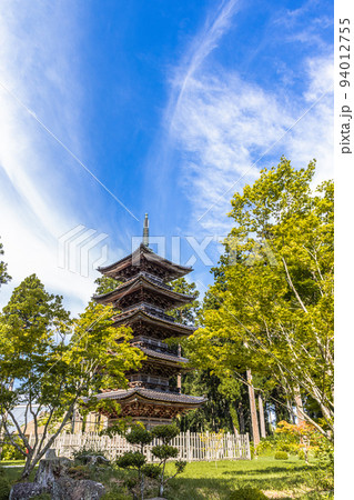 【新潟県・妙宣寺】新潟県内に現存する唯一の『五重塔』 夏編 8月 【新潟県・妙宣寺】新潟県内に現存する唯一の『五重塔』 夏編 8月 94012755