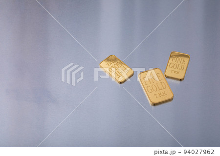 金 gold bullion 金 gold bullion 94027962
