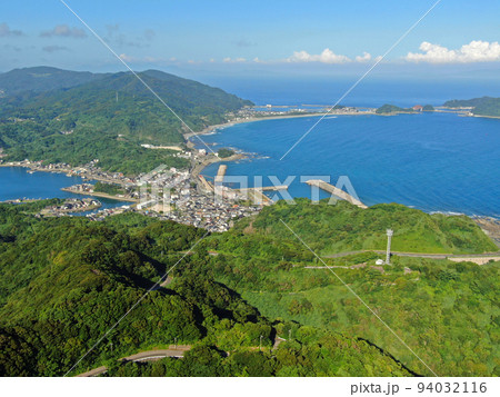 権現山展望公園の上空から野母漁港の空撮 94032116