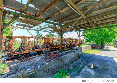 夏の三池炭鉱三川坑跡 人車 福岡県大牟田市 夏の三池炭鉱三川坑跡 人車 福岡県大牟田市 94039272