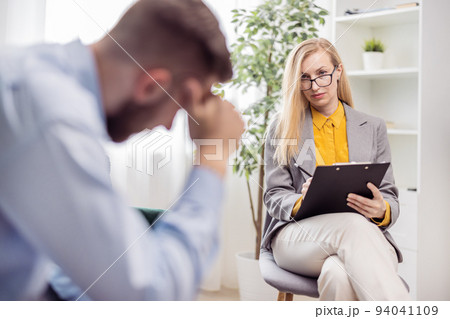 Woman psychologist doctor Woman psychologist doctor 94041109