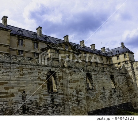 French royal fortress in the town of Vincennes French royal fortress in the town of Vincennes 94042323