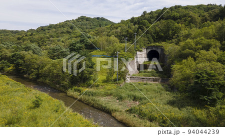 ペンケ歌志内川 河川トンネル吐口 ペンケ歌志内川 河川トンネル吐口 94044239