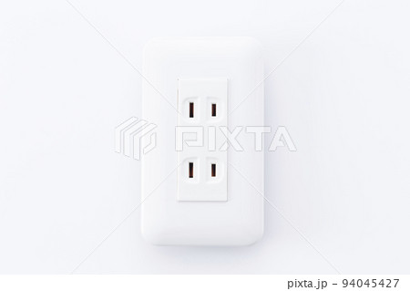 コンセント　物撮り 94045427