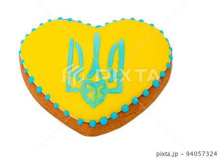 Delicious gingerbread in the Ukrainian style with the trident symbol of Ukraine. Homemade delicacies 94057324