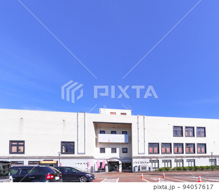 総合産業会館 サンプラザ　(小千谷市) 94057617