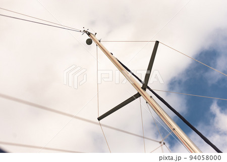 Top of the mast on a yacht Top of the mast on a yacht 94058000