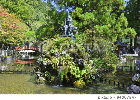 大峯山龍泉寺 水行場行者尊 大峯山龍泉寺 水行場行者尊 94067847