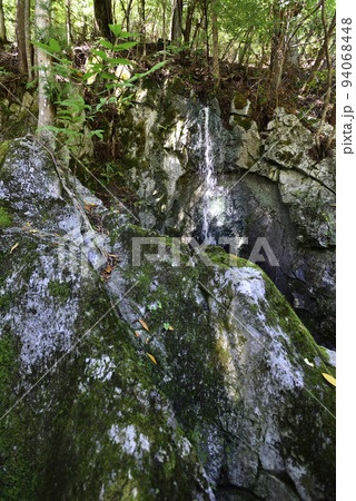 大峯山龍泉寺　龍王の滝 94068448