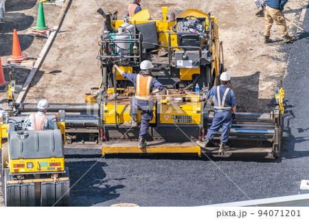 アスファルトフィニッシャ ロードローラー 舗装用ローラ タイヤローラ 舗装工事 アスファルトフィニッシャ ロードローラー 舗装用ローラ タイヤローラ 舗装工事 94071201